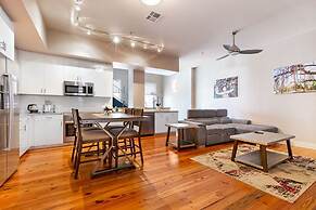 Upscale Condos and Penthouses Close to Canal & Bourbon St.