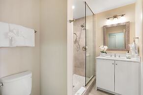 Upscale Condos and Penthouses Close to Canal & Bourbon St.