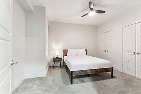 Upscale Condos and Penthouses Close to Canal & Bourbon St.