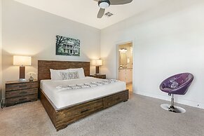 Upscale Condos and Penthouses Close to Canal & Bourbon St.