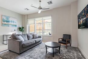 Upscale Condos and Penthouses Close to Canal & Bourbon St.