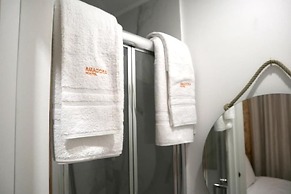 Amadora Boutique Hostel