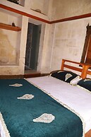 Lütfü Bey Konağı