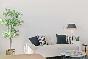 Brand New Retreat in Belair ID224