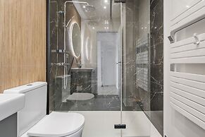 Brand New Retreat in Belair ID224