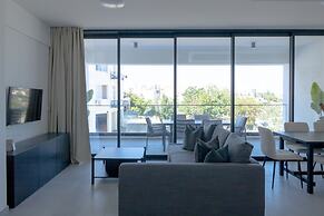 Phaedrus Living: White Hills Suites Panoramic View