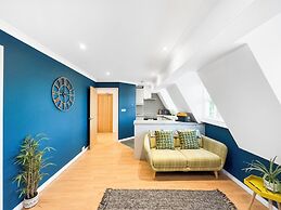 Relaxing 2BR Haven in Bishop's Stortford