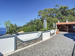 Vinhaticos House by Atlantic Holiday
