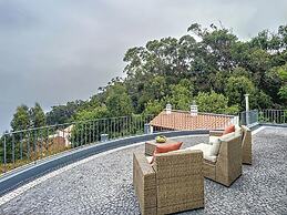 Vinhaticos House by Atlantic Holiday