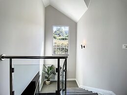 Vinhaticos House by Atlantic Holiday