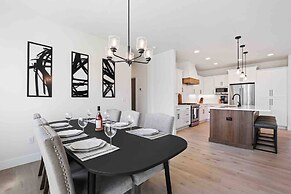 Prestine and Comfortable Home