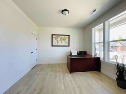 Prestine and Comfortable Home