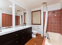 Villa within walking distance of cable