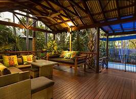 Villa within walking distance of cable