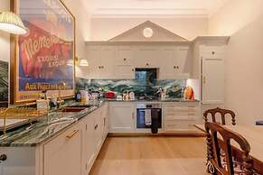 Luxurious & Stylish 2BD House - Bayswater!