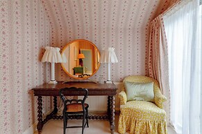 Luxurious & Stylish 2BD House - Bayswater!