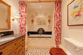 Luxurious & Stylish 2BD House - Bayswater!