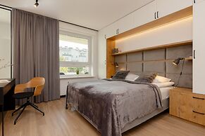 Piaseczno Stylish Apartment by Renters