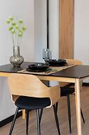 Piaseczno Stylish Apartment by Renters