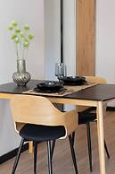 Piaseczno Stylish Apartment by Renters