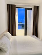 GOODTECH LUXURY  Hotel & Apartment