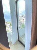 GOODTECH LUXURY  Hotel & Apartment