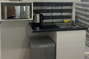 Studio Flat in London