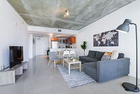 Relax Family Midtown Miami