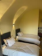 Camp Pyramids View Hotel