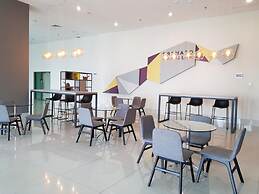 Relaxing And Serene 2Br Apartment At Tanglin Supermall Mansion