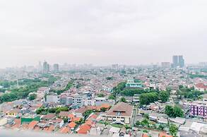 Comfort And Simply 2Br At Green Pramuka City Apartment