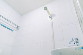 Comfort And Simply 2Br At Green Pramuka City Apartment