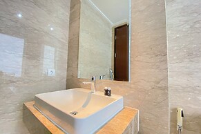 Nice And Homey 2Br Apartment At Menteng Park