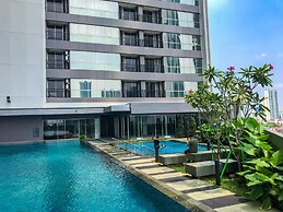Best Homey And Nice 1Br At Ciputra World 2 Apartment