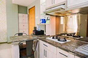 Fancy And Nice 2Br At Gading Greenhill Apartment
