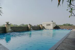 Fancy And Nice 2Br At Gading Greenhill Apartment