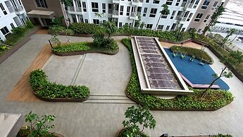 Cozy And Simply Look Studio Tokyo Riverside Pik 2 Apartment