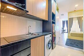 Nice And Enjoy Studio At Sudirman Suites Apartment