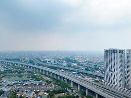 Modern And Homey Studio At Grand Kamala Lagoon Apartment