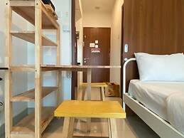 Modern And Homey Studio At Grand Kamala Lagoon Apartment