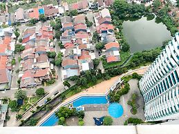 Modern And Homey Studio At Grand Kamala Lagoon Apartment