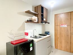 Cozy Stay Studio Apartment At Gateway Park Lrt City Bekasi