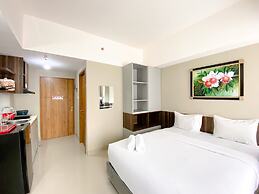 Cozy Stay Studio Apartment At Gateway Park Lrt City Bekasi