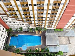 Cozy Stay Studio Apartment At Gateway Park Lrt City Bekasi