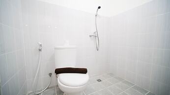 Compact And Tidy Studio At Puncak Dharmahusada Apartment