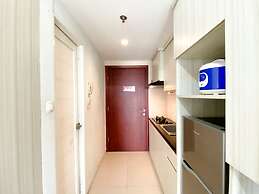 Cozy Stay Studio Tamansari Mahogany Karawang Apartment