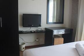 Warm 1Br Apartment (No Kitchen) At Marbella Suites Dago Pakar Bandung