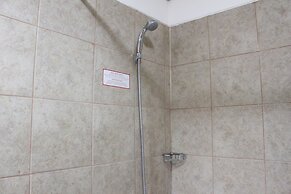 Warm 1Br Apartment (No Kitchen) At Marbella Suites Dago Pakar Bandung