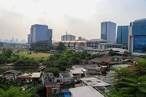 Minimalist And Warm 1Br Signature Park Grande Apartment