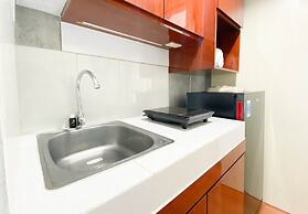 Homey And Good Choice Studio At Amartha View Apartment